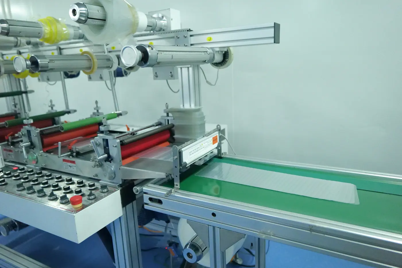 KAWIN adhesive tape laminating equipment