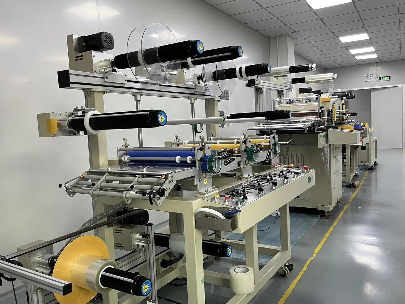 KAWIN precision adhesive die cutting machine